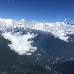 Flugwegposition um 14:56:54: Aufgenommen in der Nähe von 25040 Malonno, Brescia, Italien in 3358 Meter
